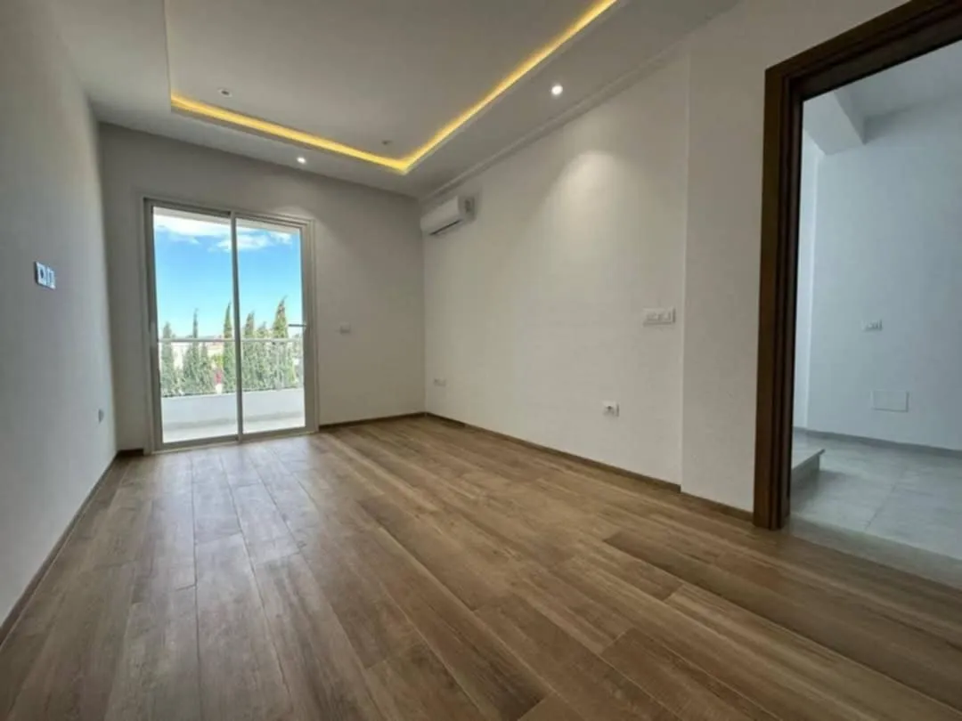 A Louer S+2 à la Soukra