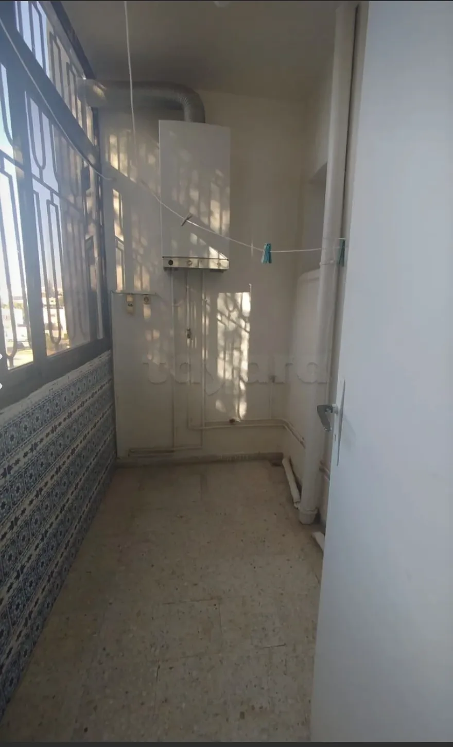 Location S2 vide Ă El Manar 2