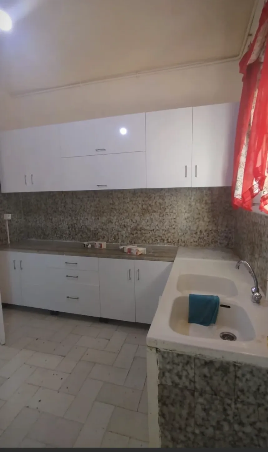 Location S2 vide Ă El Manar 2