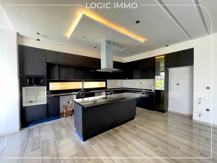 A vendre une Villa plain-pied s+3 en cours de finition située à basatine hammamet