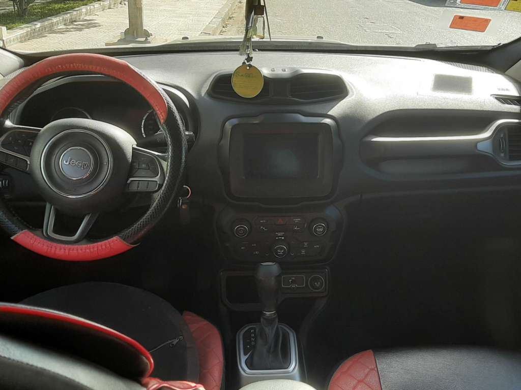 Jeep renegade 1 ère main ✋ess