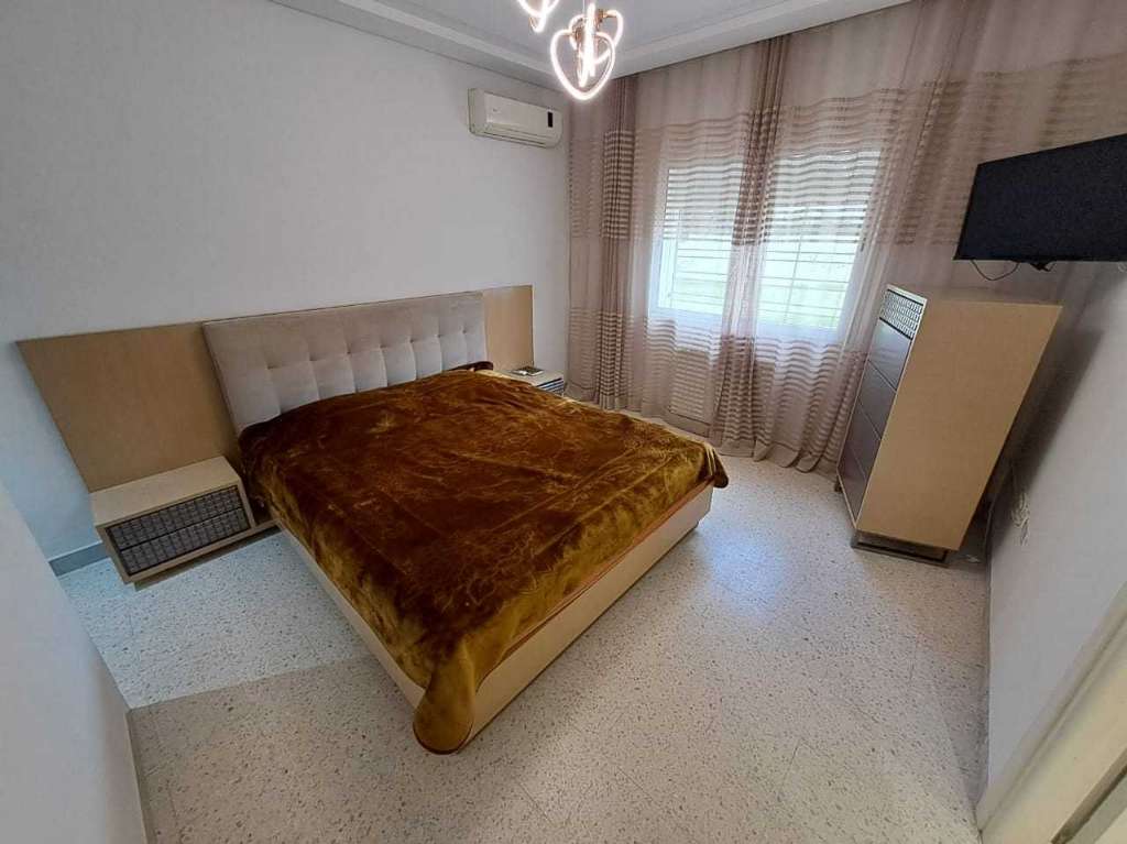 Excellent Apt S4 meublé Neuf proche lac2 