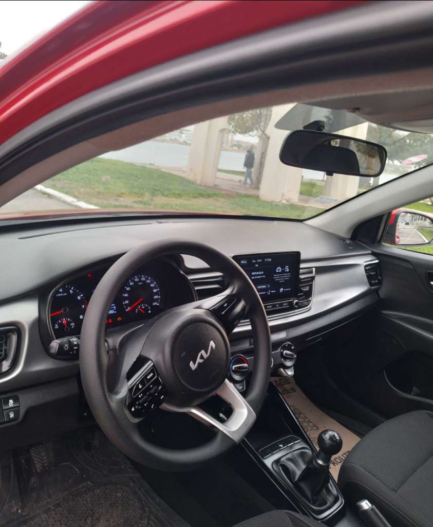 KIA RIO SX PREMIERE MAIN 