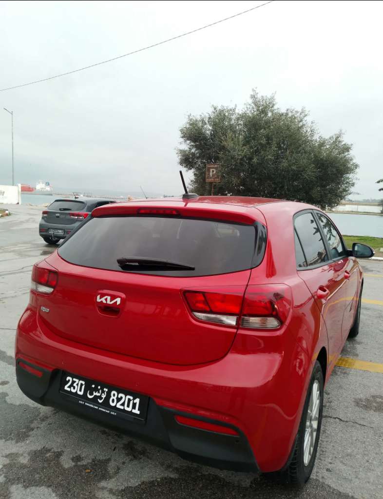KIA RIO SX PREMIERE MAIN 