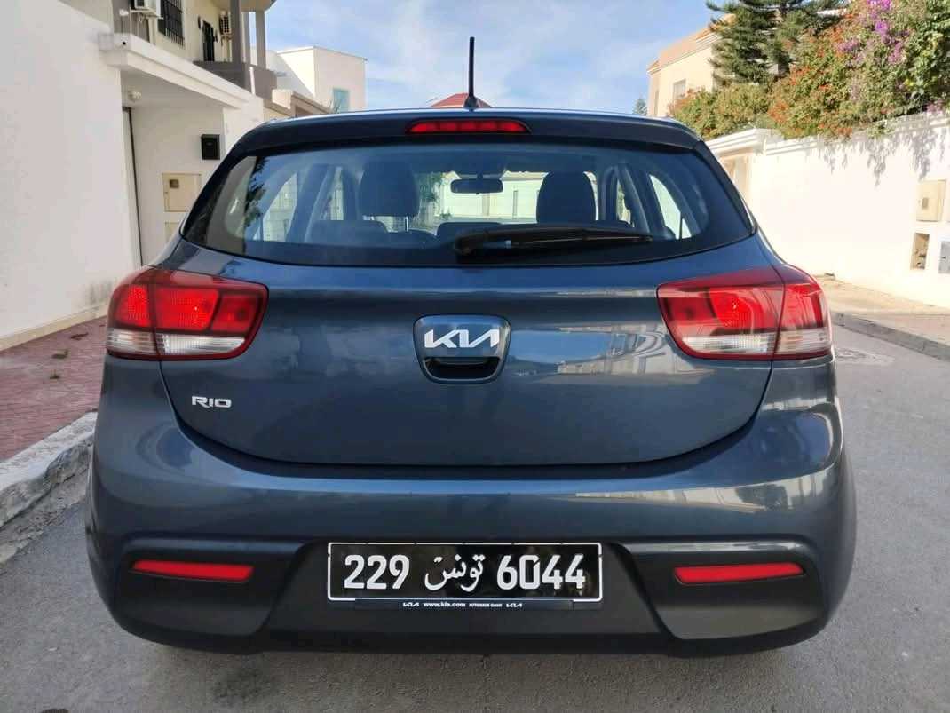 KIA RIO COUPÉ PREMIÈRE MAIN TRÈS PROPRE