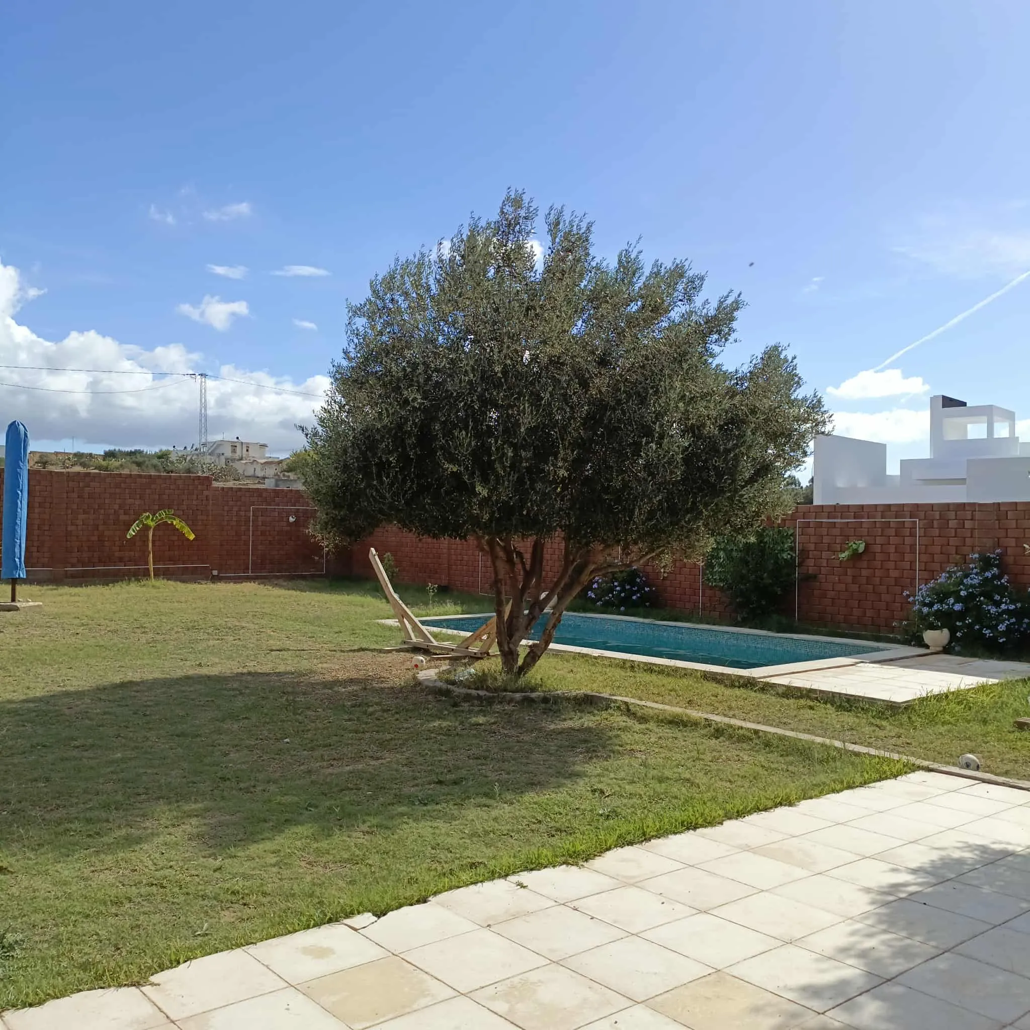 AV coquette maison avec piscine à hammamet sud 