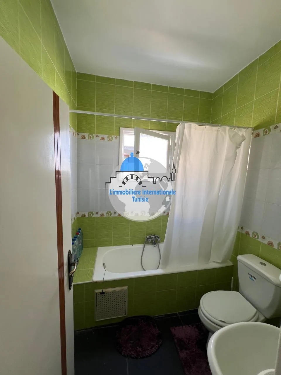 Appartement S+2 meublé pour la location annuelle à Khzema Est