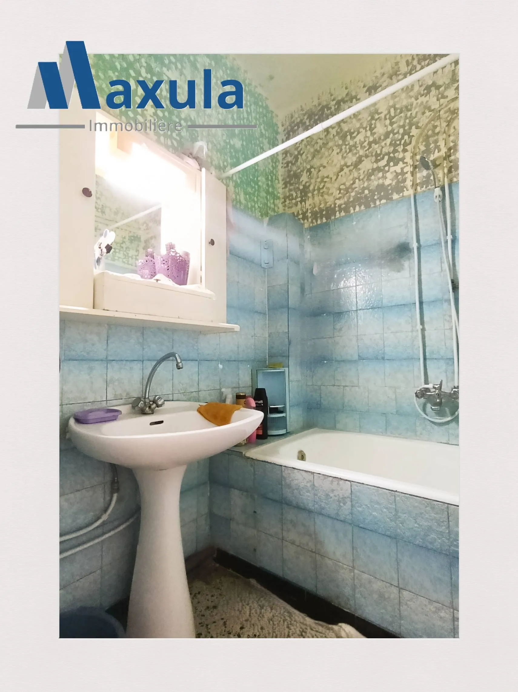 À VENDRE APPARTEMENT S+2 AU 1ER ÉTAGE À RADES SNIT