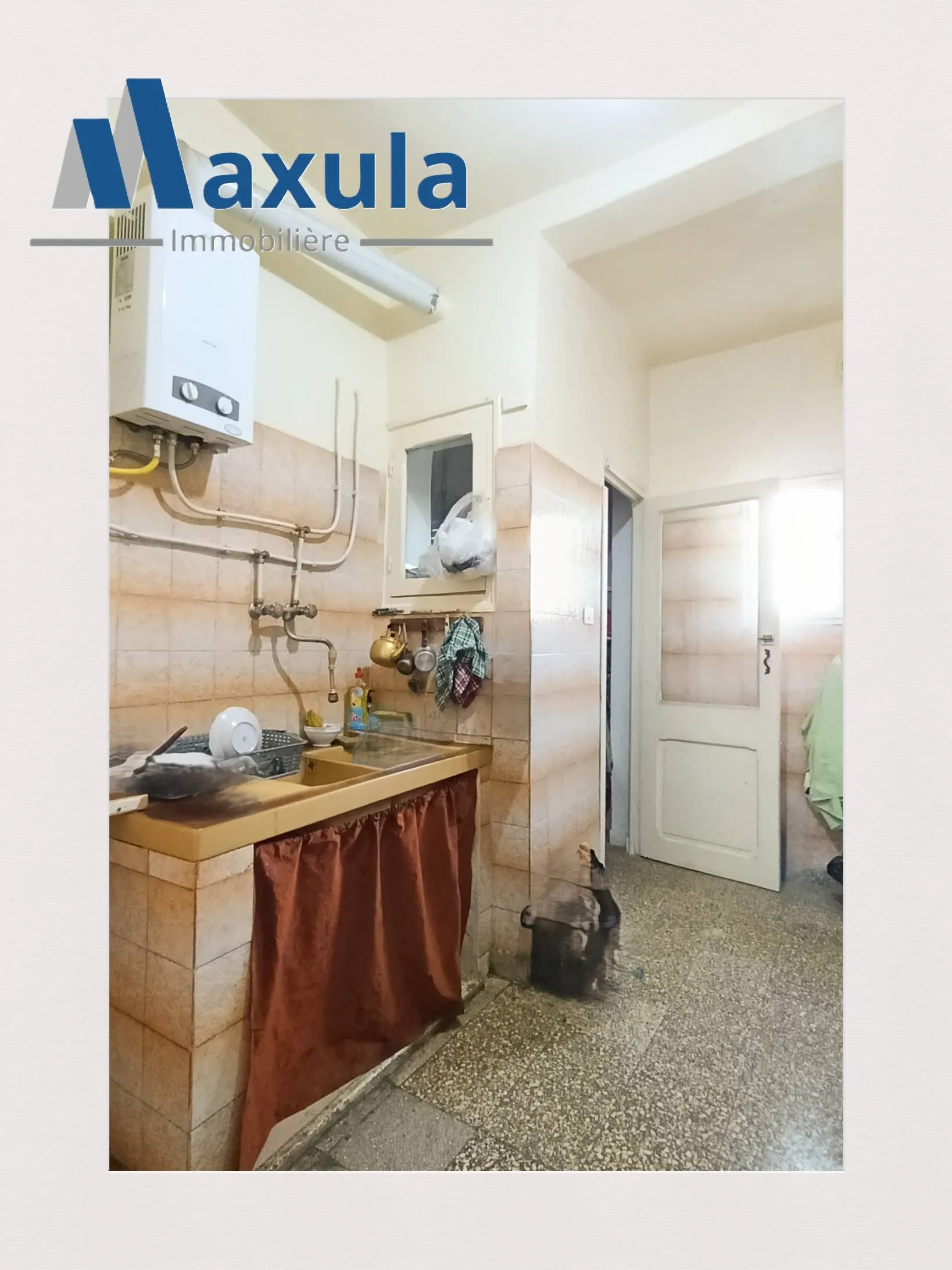 À VENDRE APPARTEMENT S+2 AU 1ER ÉTAGE À RADES SNIT