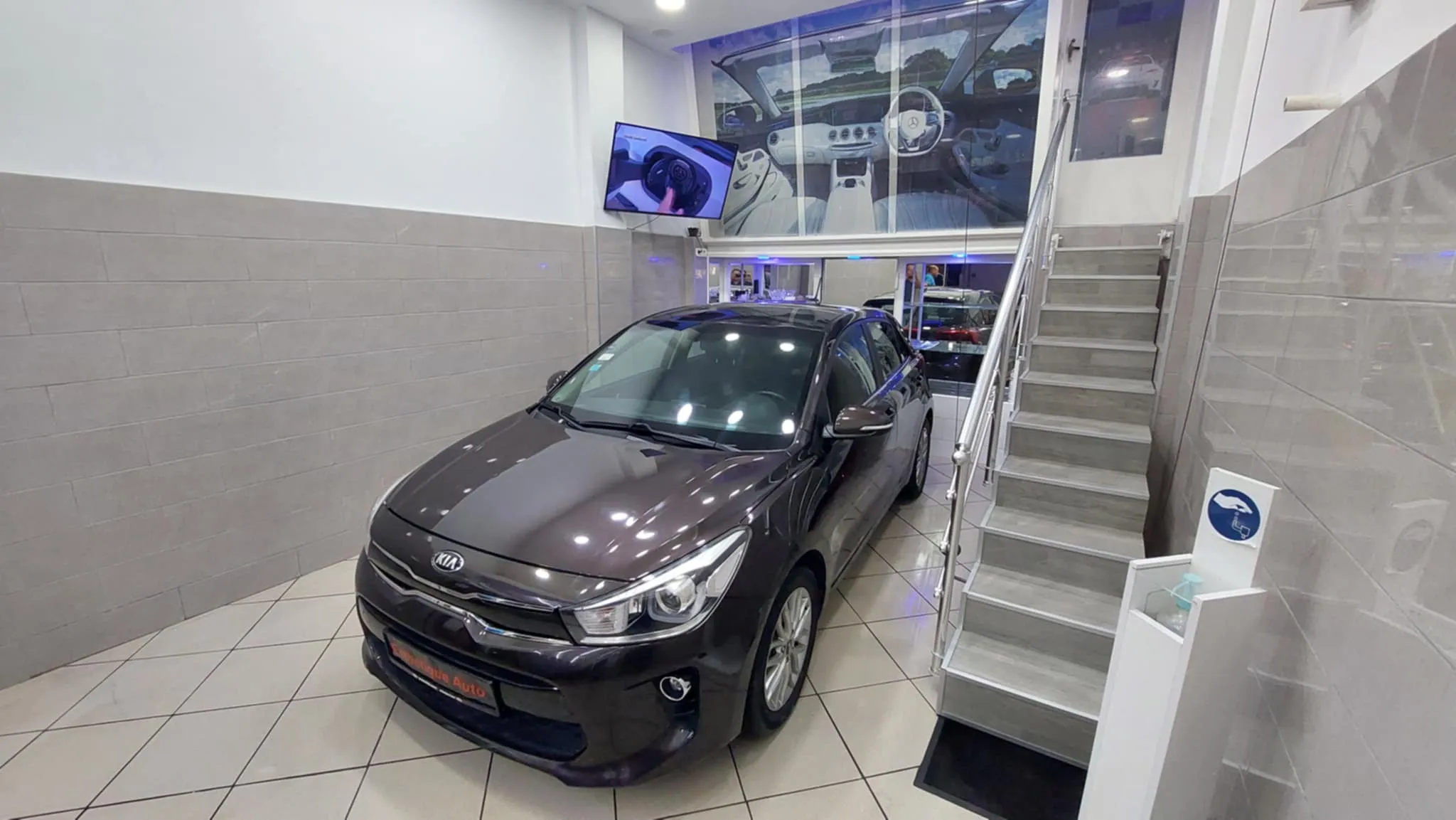 KIA RIO 70 MILLE KILOMETRE -TEL 98479647 