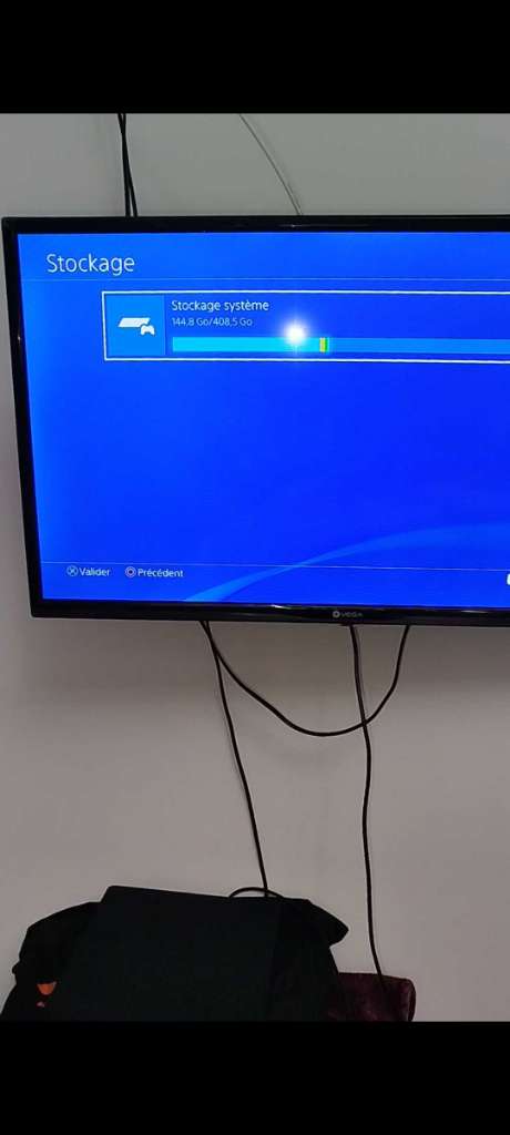 Ps4 slim + RDR 2 + CRACHE CTR