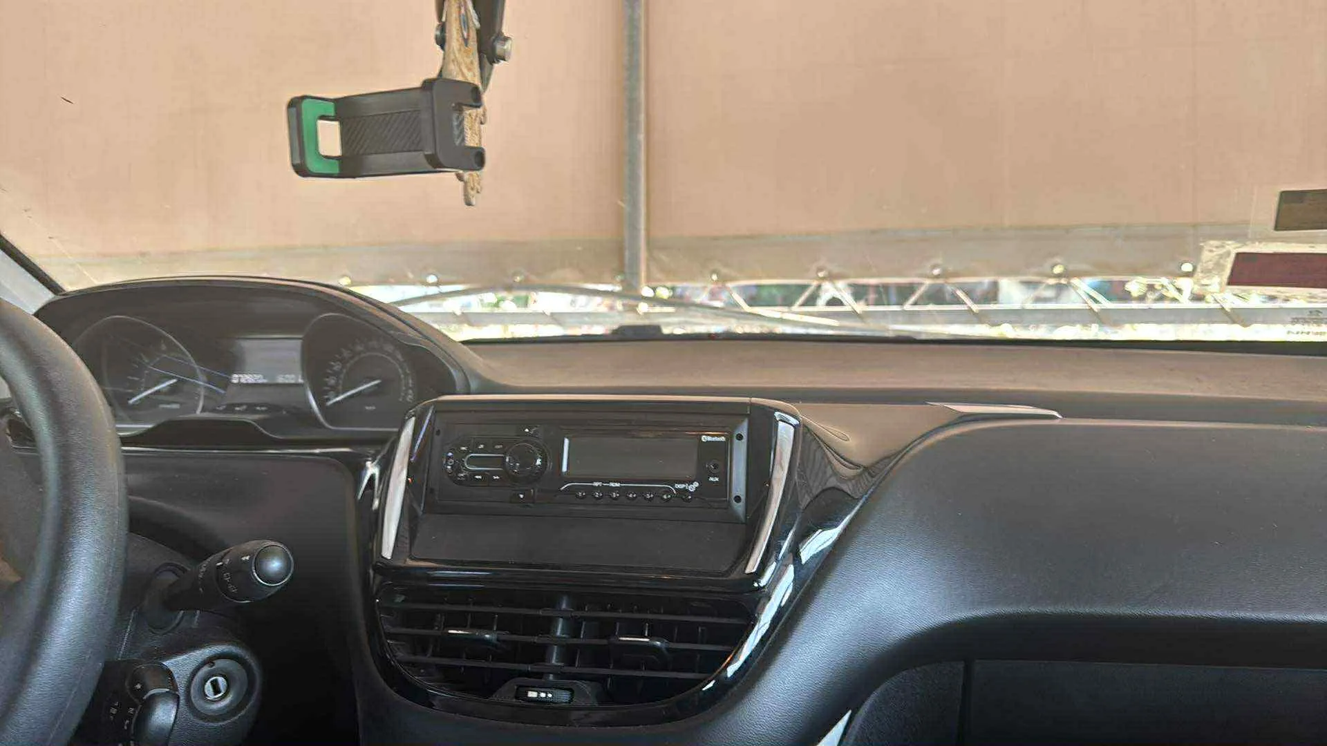  Voiture à vendre en très bonne etat 