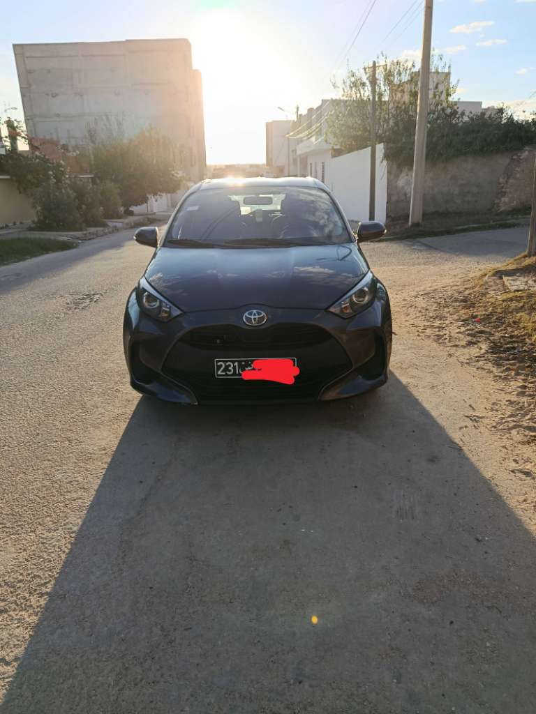 belle toyota yaris model 2022 toute option