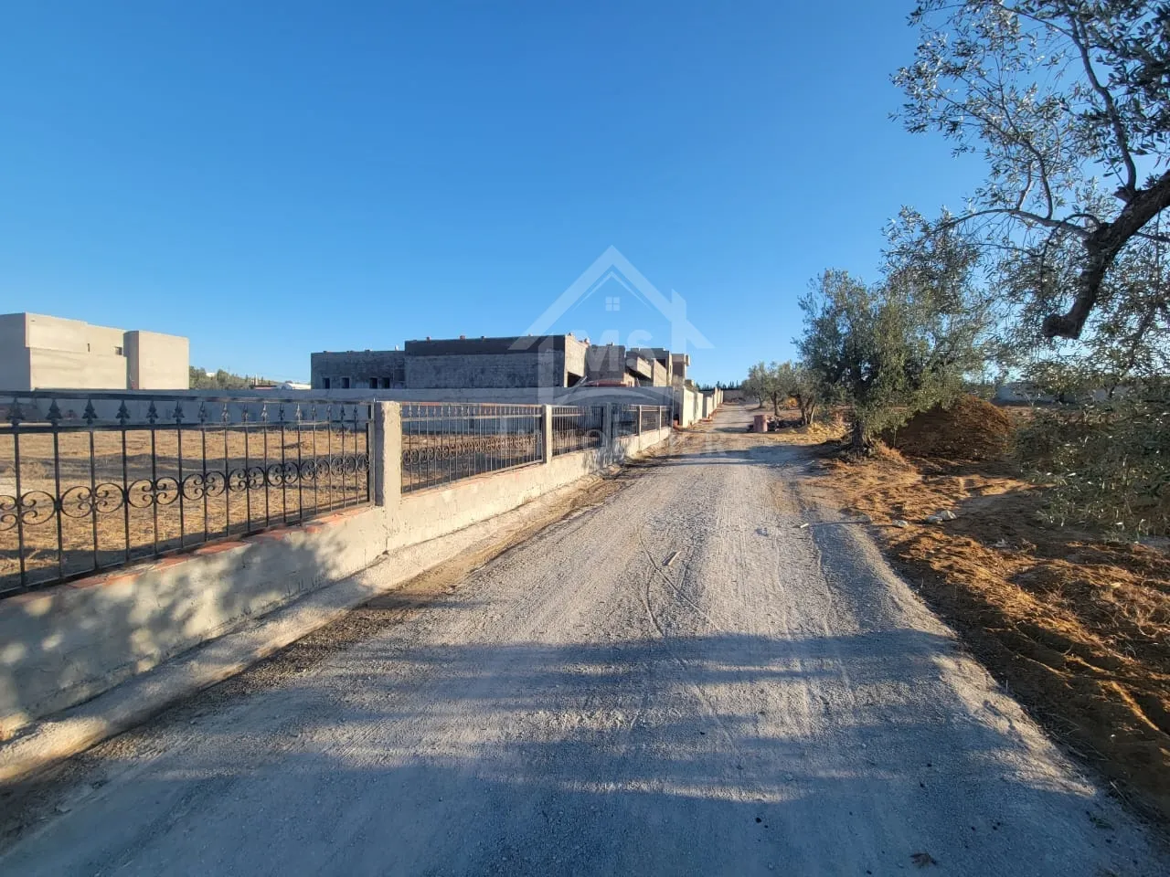 Terrain clôturé de 1269 m² à Hammamet Sud à vendre 51355351