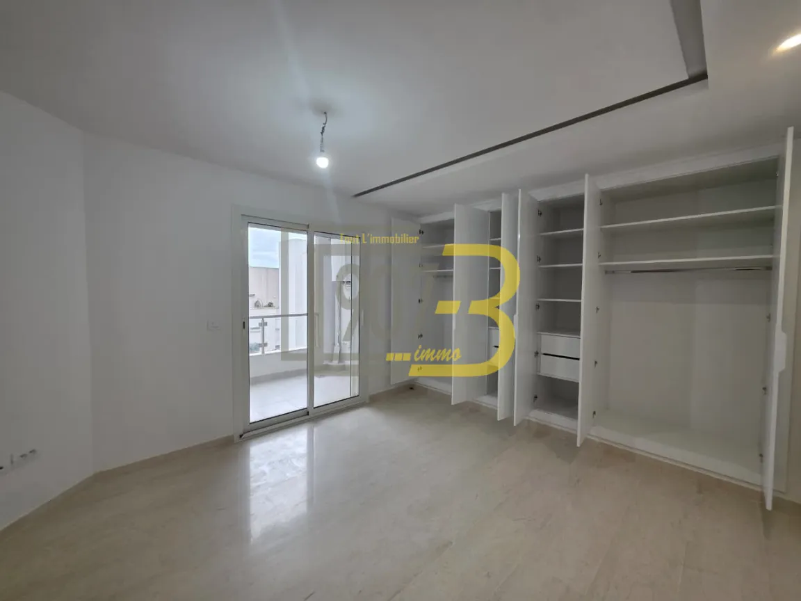  À louer un S+1 (Vide) haut standing à Menzah 9C