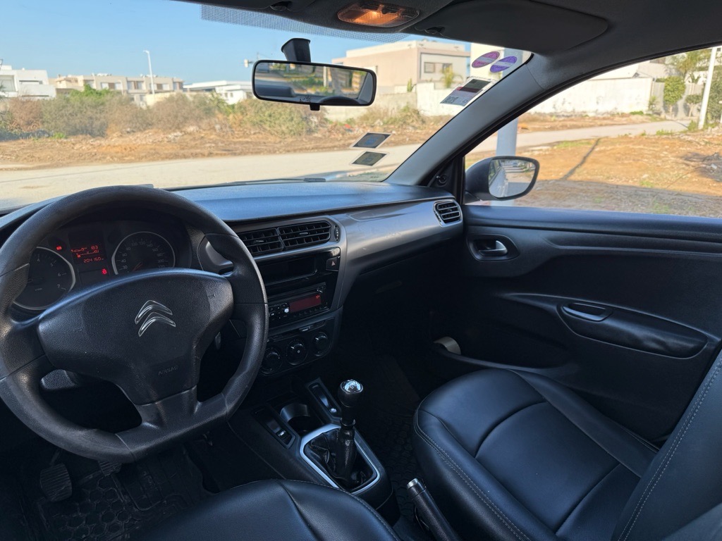 Citroen c-elysee blanc 