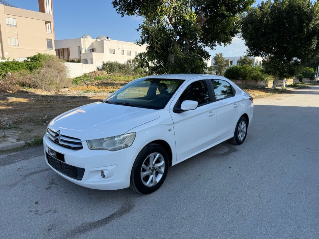 Citroen c-elysee blanc 