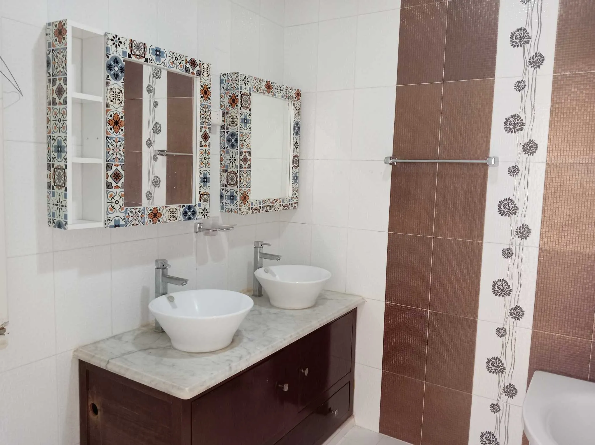  À louer – Étage villa S+3 à Riadh EL Andalous (Ariana)