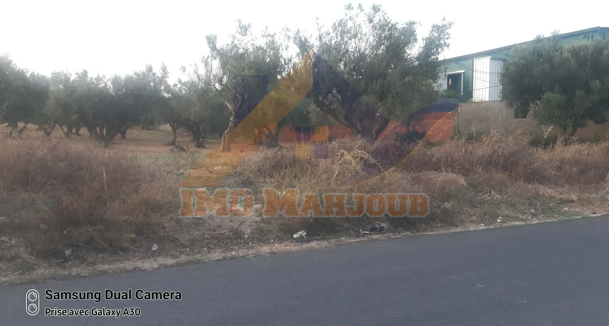 Terrain constructible à vendre à Beni Meslem
