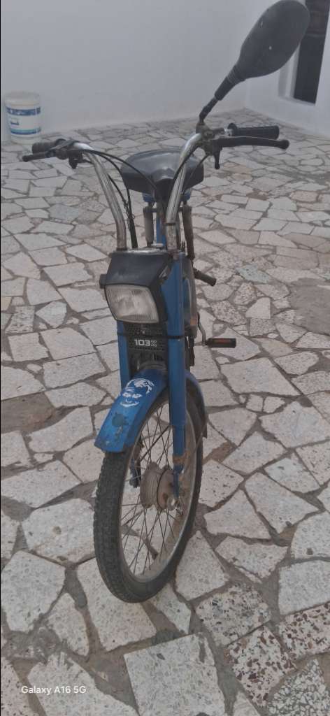Peugeot 103 
