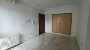 A Vendre Appartement S+1 à Jardin d'el Menzah