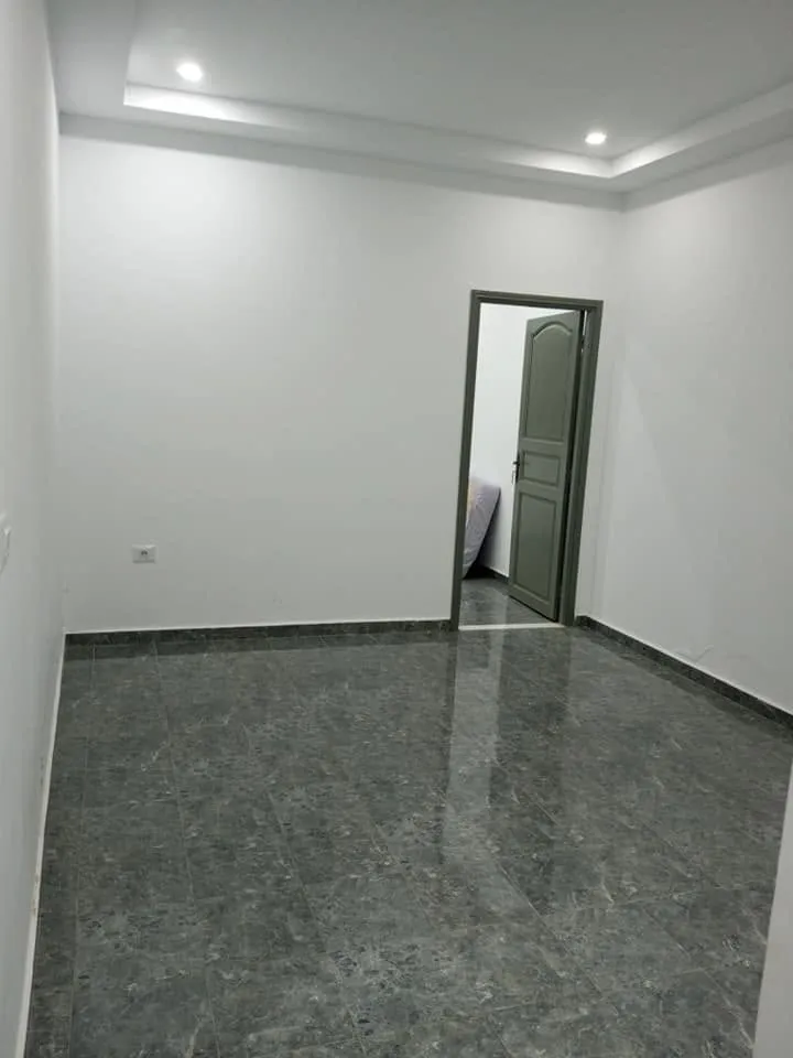 🏡 À louer – Studio S+1 neuf à Borj Louzir, Ariana. - photo 2