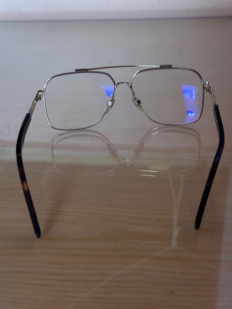 À vendre des lunettes Marc jacobs