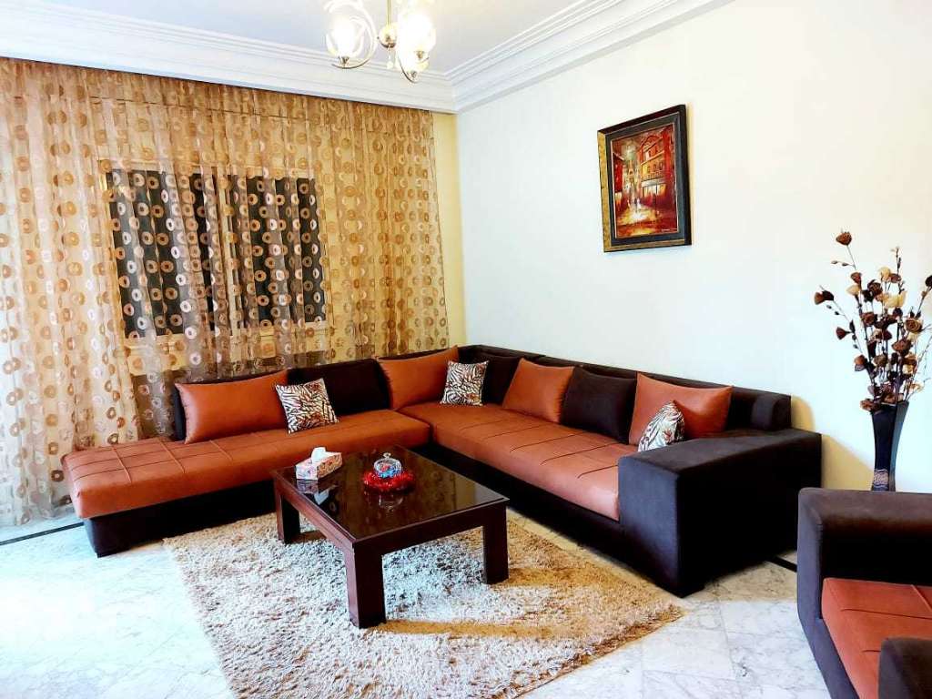 Excellent S1 meublé Ennasr2 pour étranger 