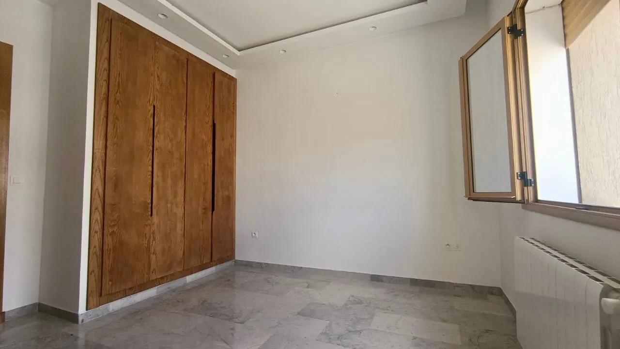 A Louer Etage de villa S+3 à Jardin d'el Menzah