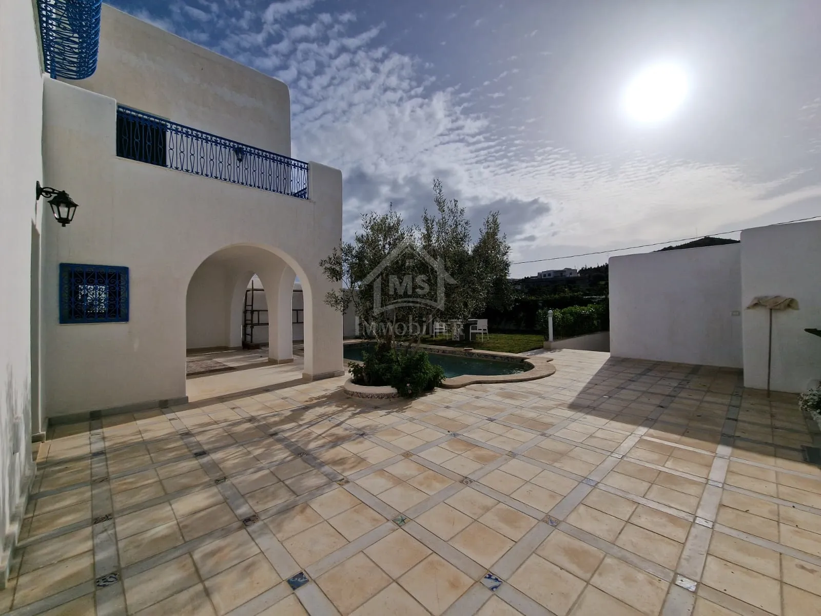 Villa toute neuve avec piscine à Hammamet Nord à vendre 51355351