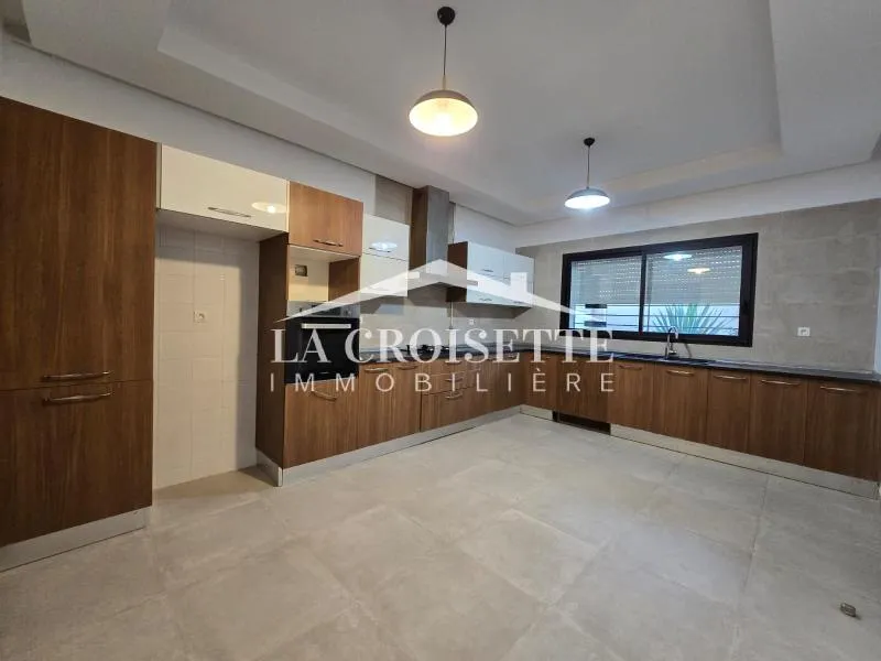 Appartement s3 avec jardin à La Marsa MAL2088