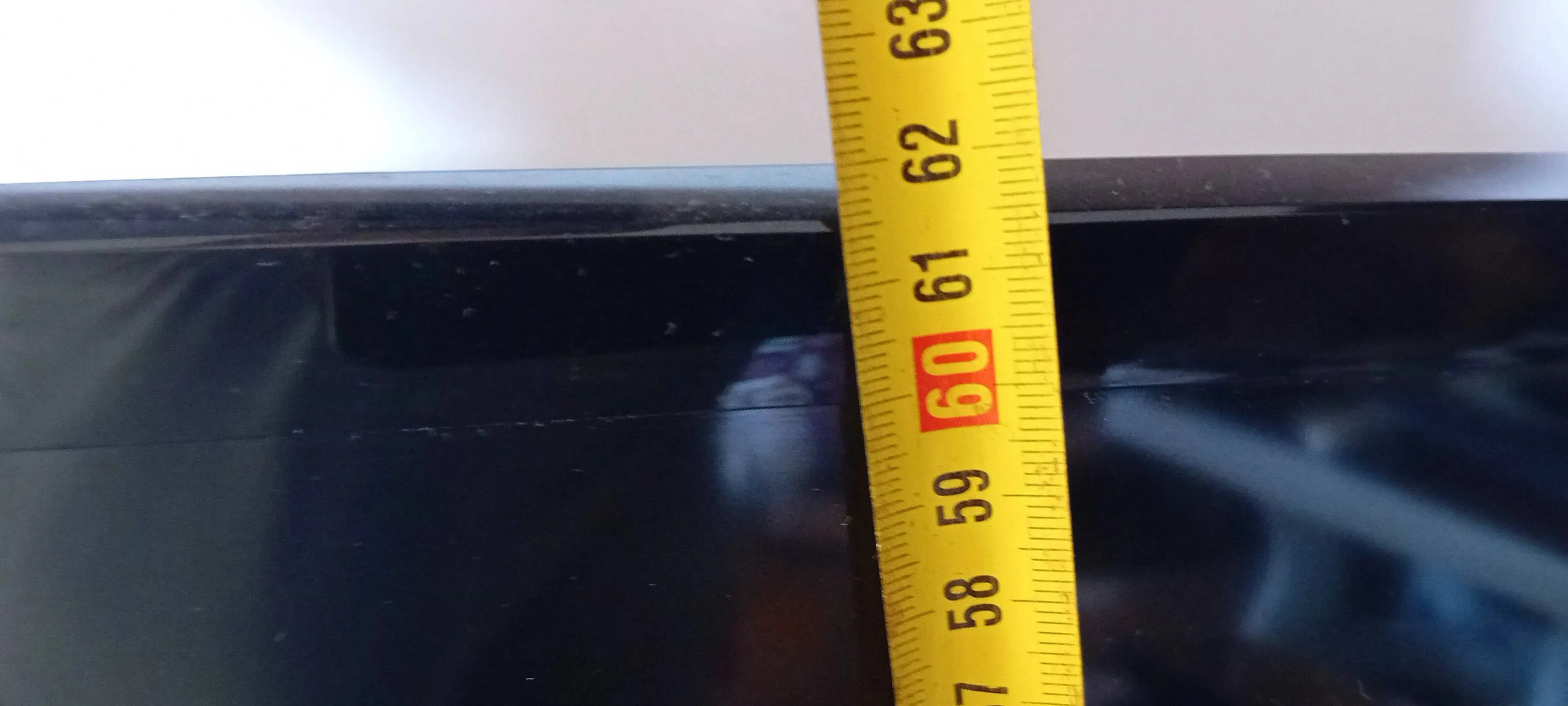 télévision sumsung 43" avec récepteur géant 6700 gratuit