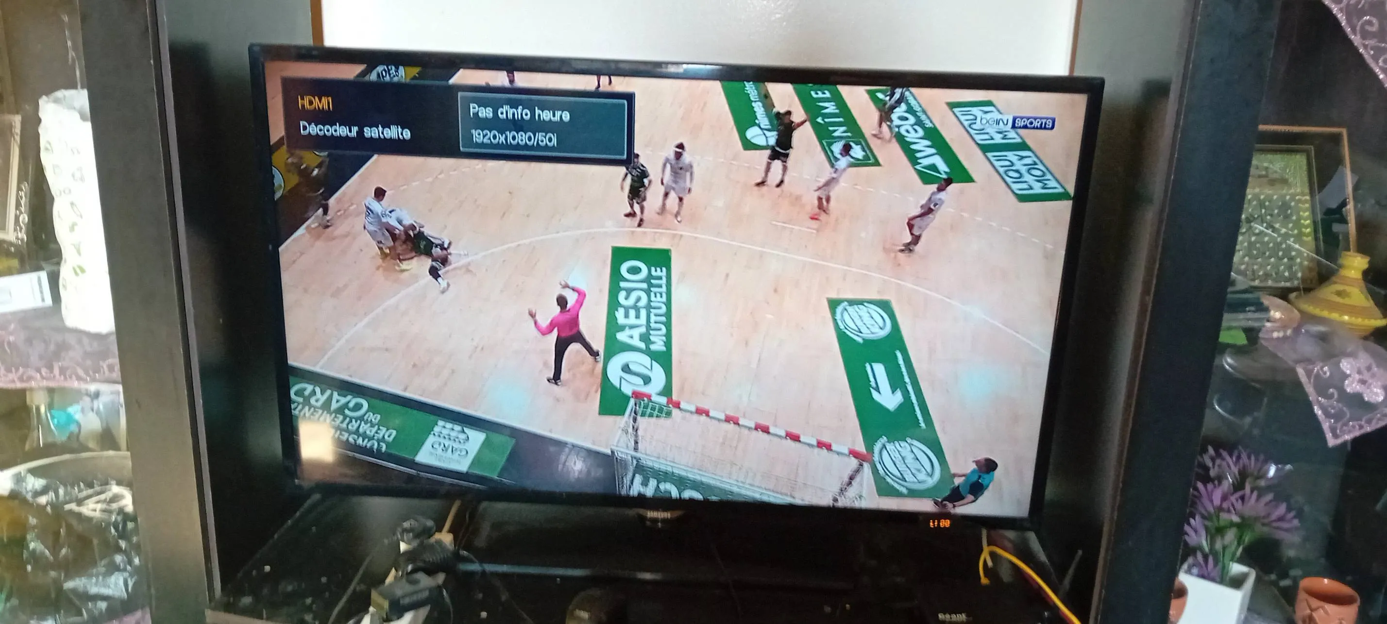 télévision sumsung 43" avec récepteur géant 6700 gratuit