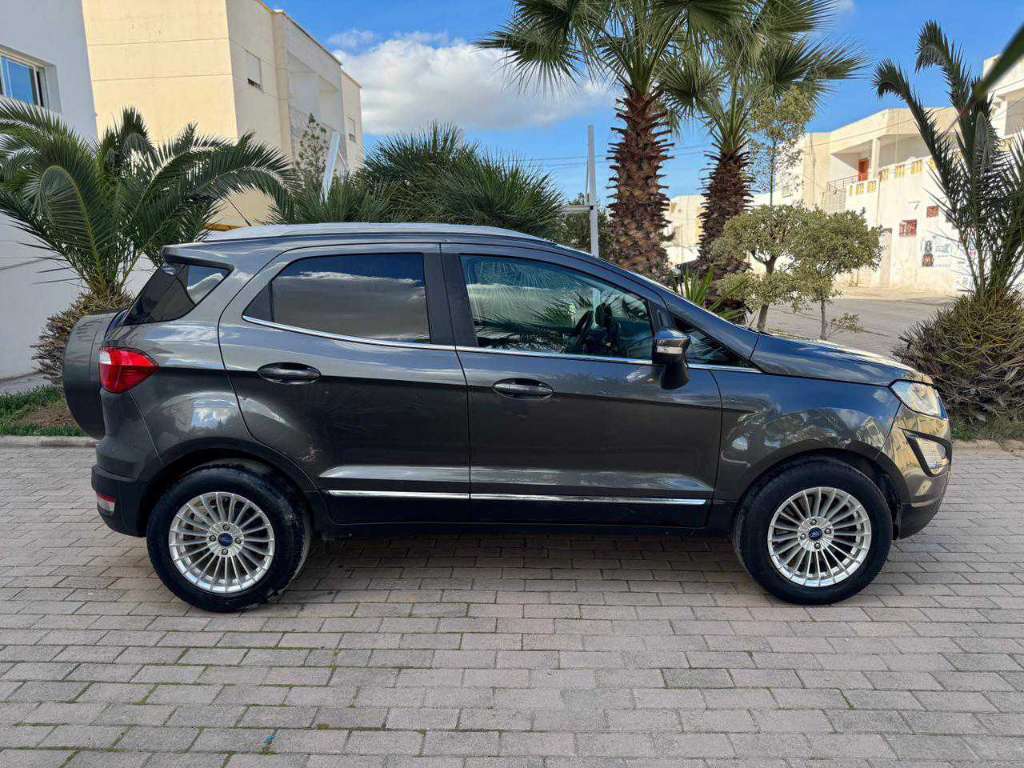 FORD ECOSPORT 1ÈRE MAIN 