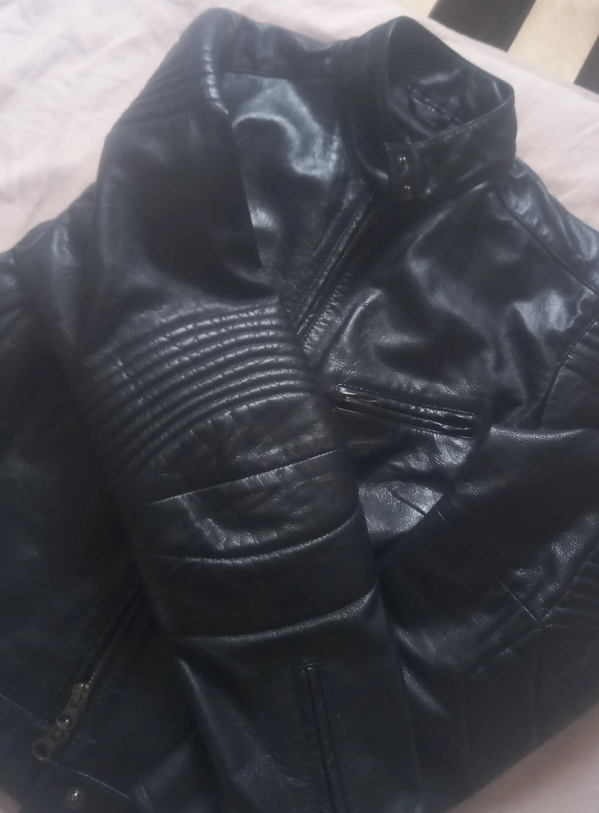 Vente veste cuire noir