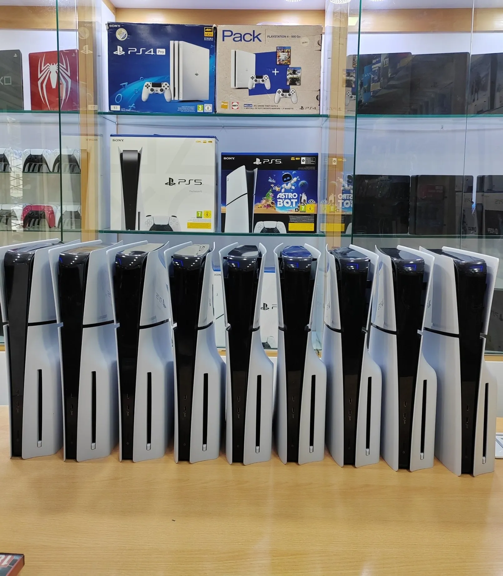 ✨️ PlayStation PS5 Slim Standard (CD) ✨️ PlayStation PS5 Slim Digitale ✨️✨️ Importé 🇨🇵 en excellente état