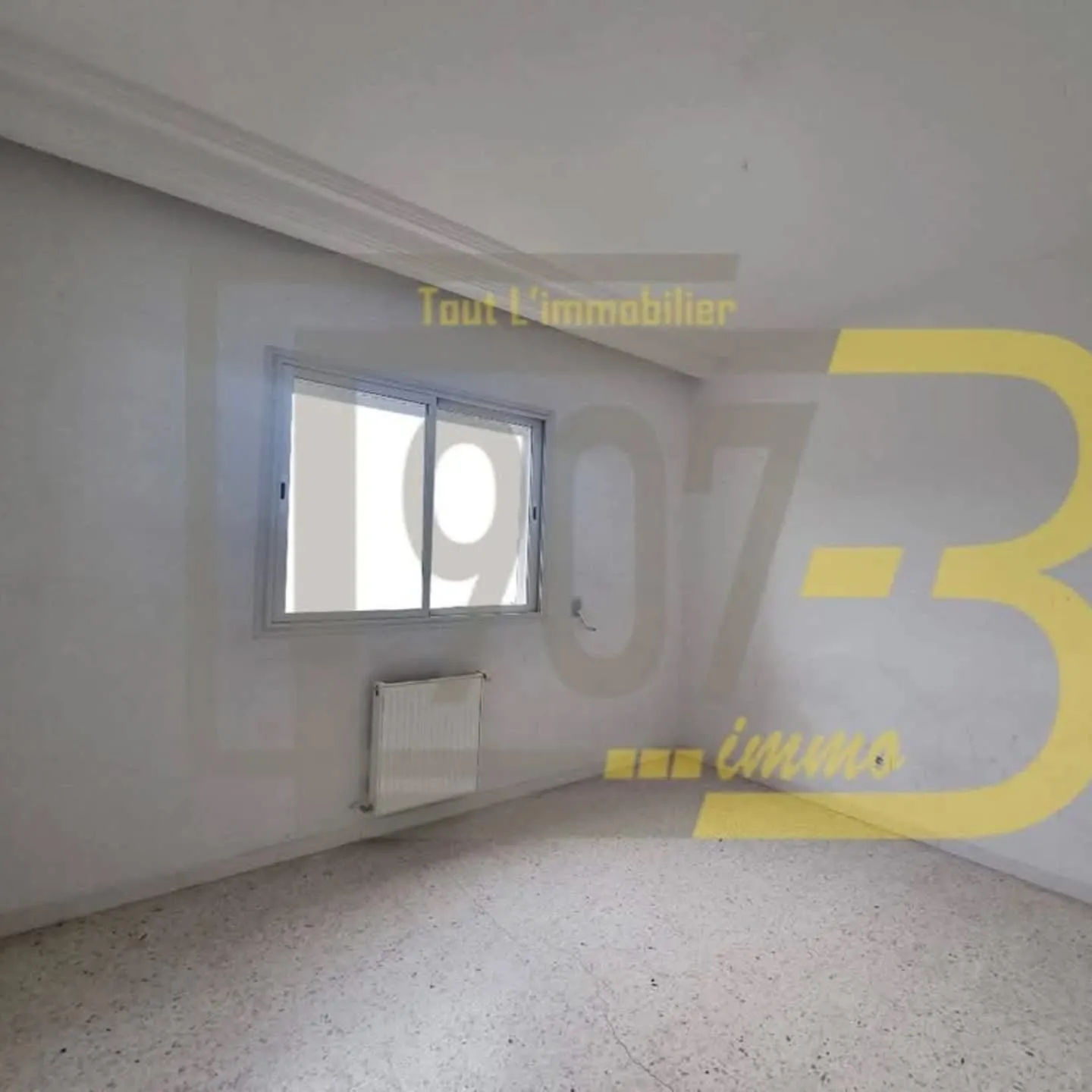  A Louer  en Exclusivité- Appartement S+2 à  jardin l'Aouina 