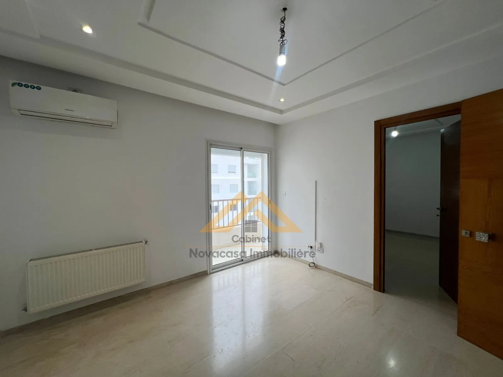 A vendre un appartement S+1 à Sahloul 4