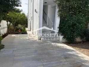 Etage de villa S+3 à La Marsa MEL0611