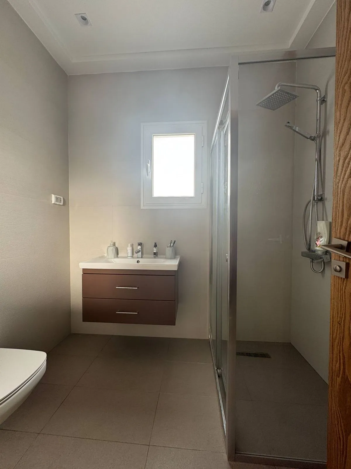 A Louer Appartement S+3 à Jardin d'el Menzah 2