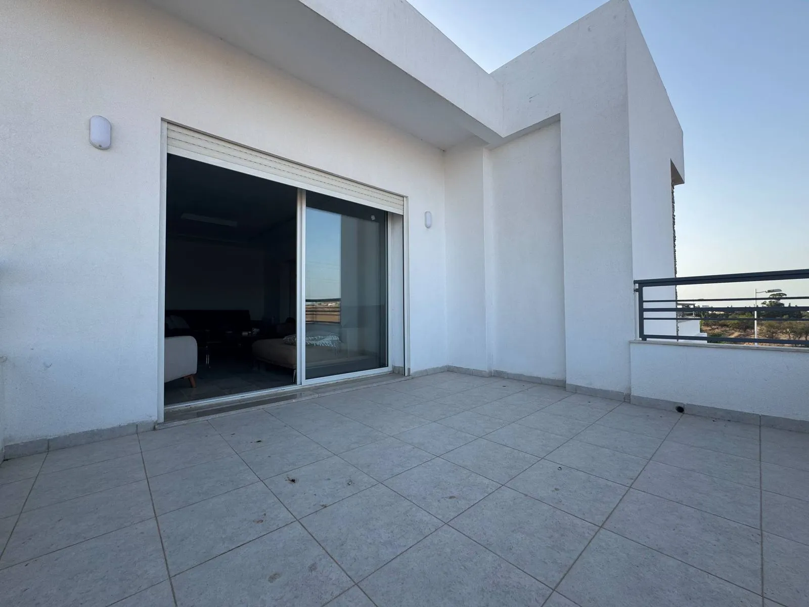 A Louer Appartement S+3 à Jardin d'el Menzah 2