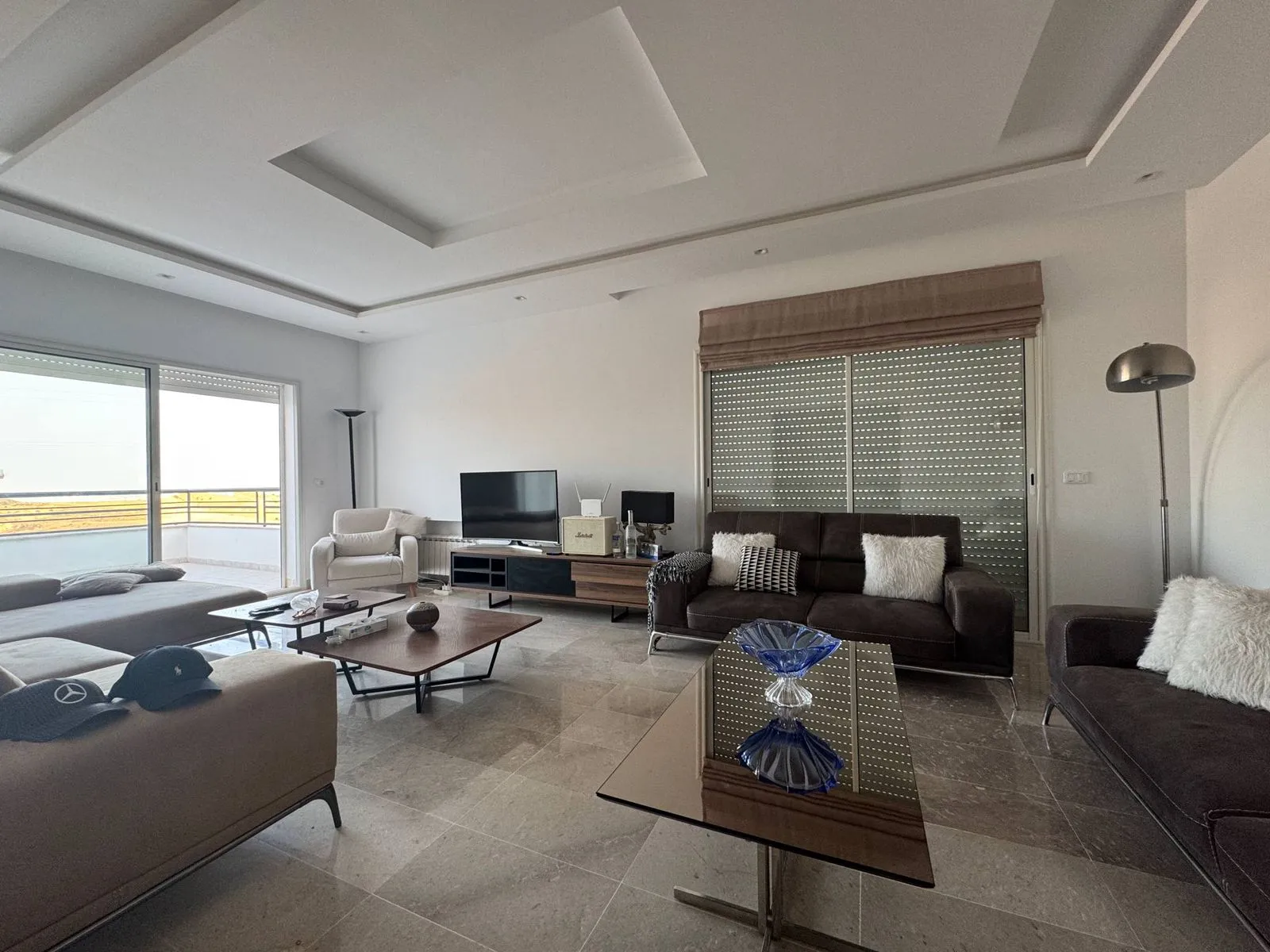 A Louer Appartement S+3 à Jardin d'el Menzah 2