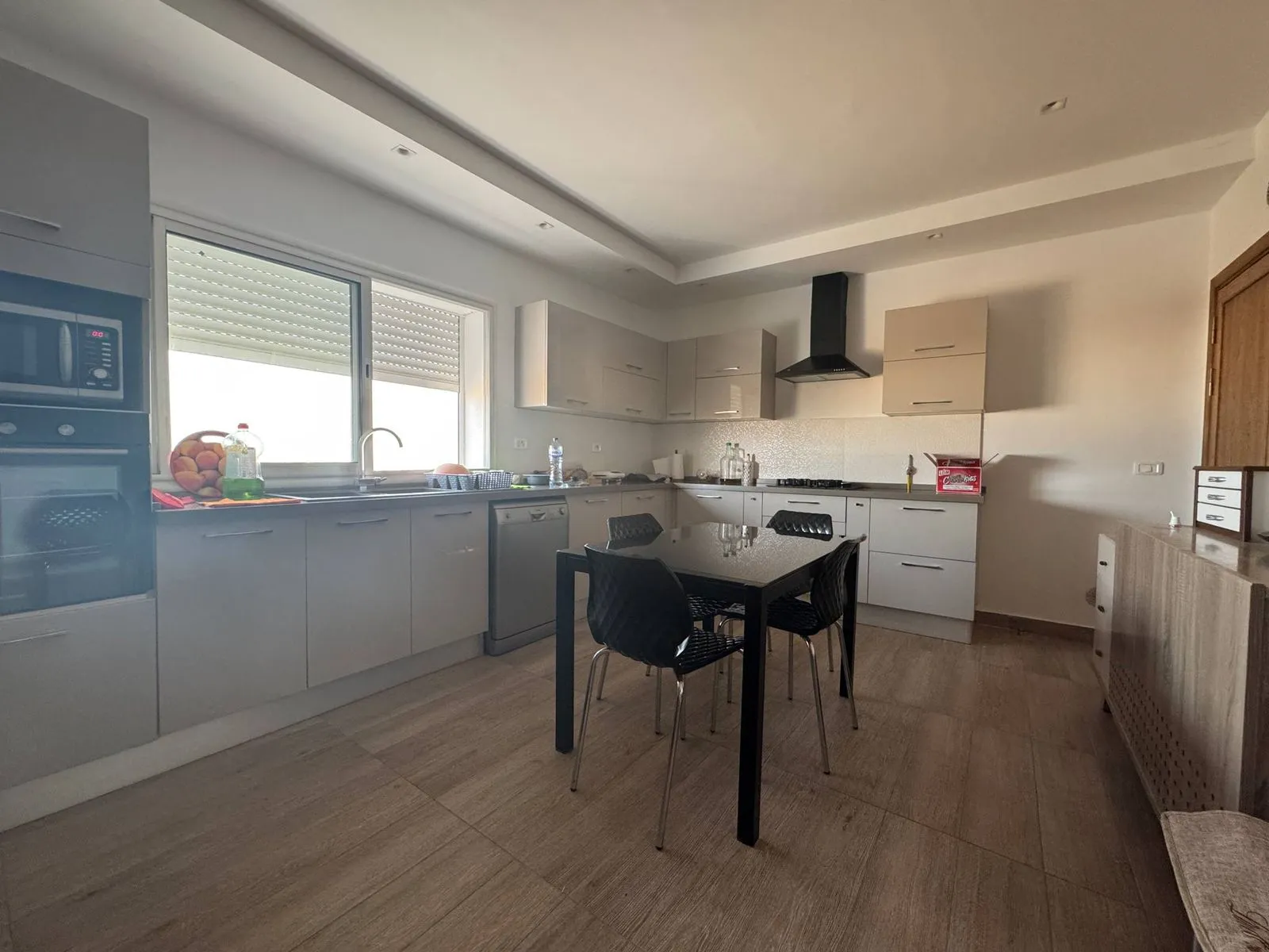 A Louer Appartement S+3 à Jardin d'el Menzah 2