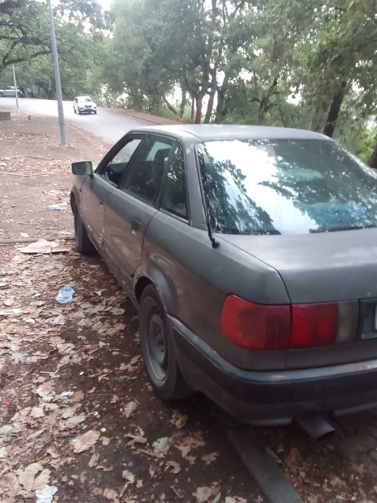 Audi 80 B4 TEL : 98675472