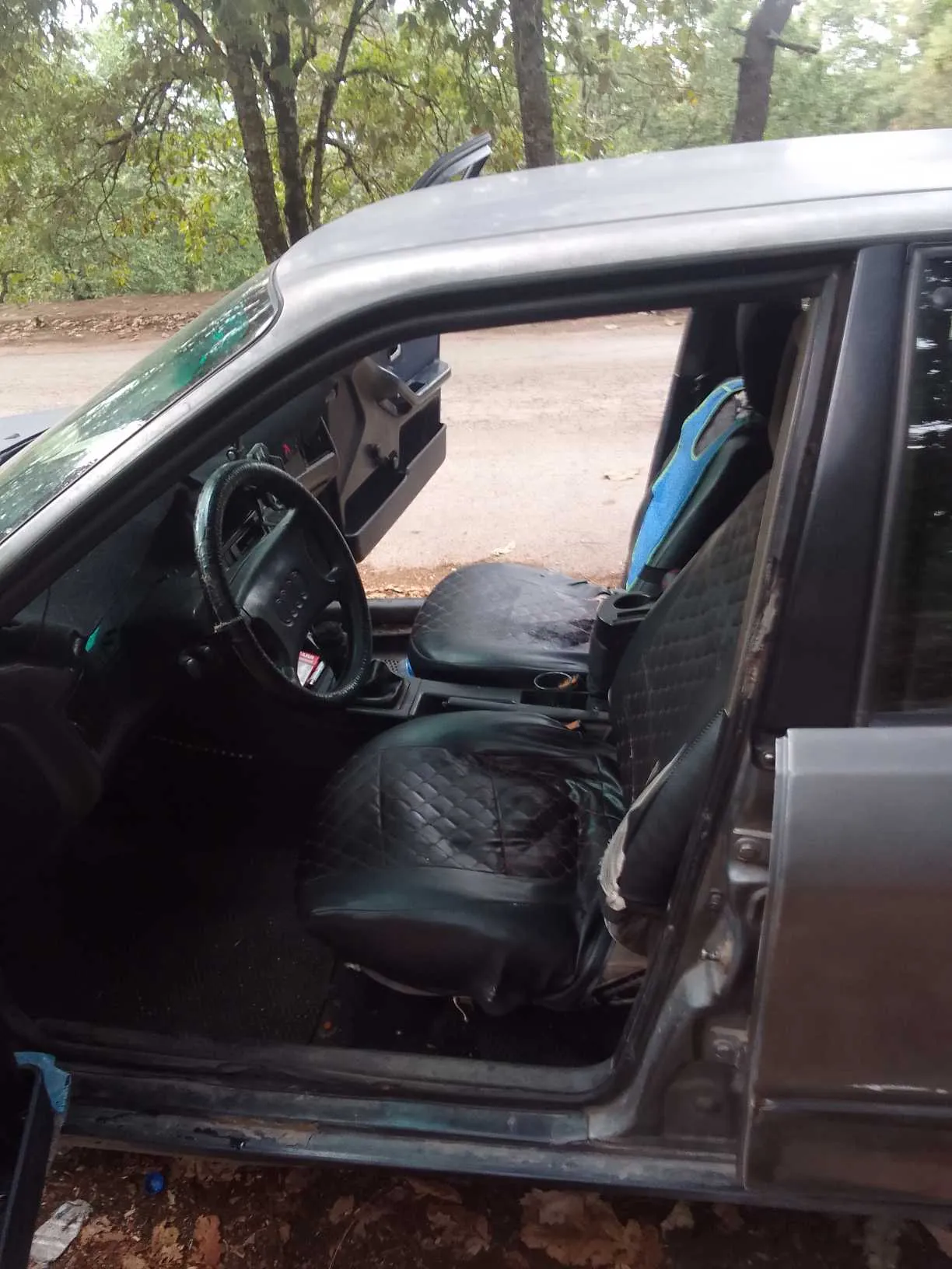 Audi 80 B4 TEL : 98675472