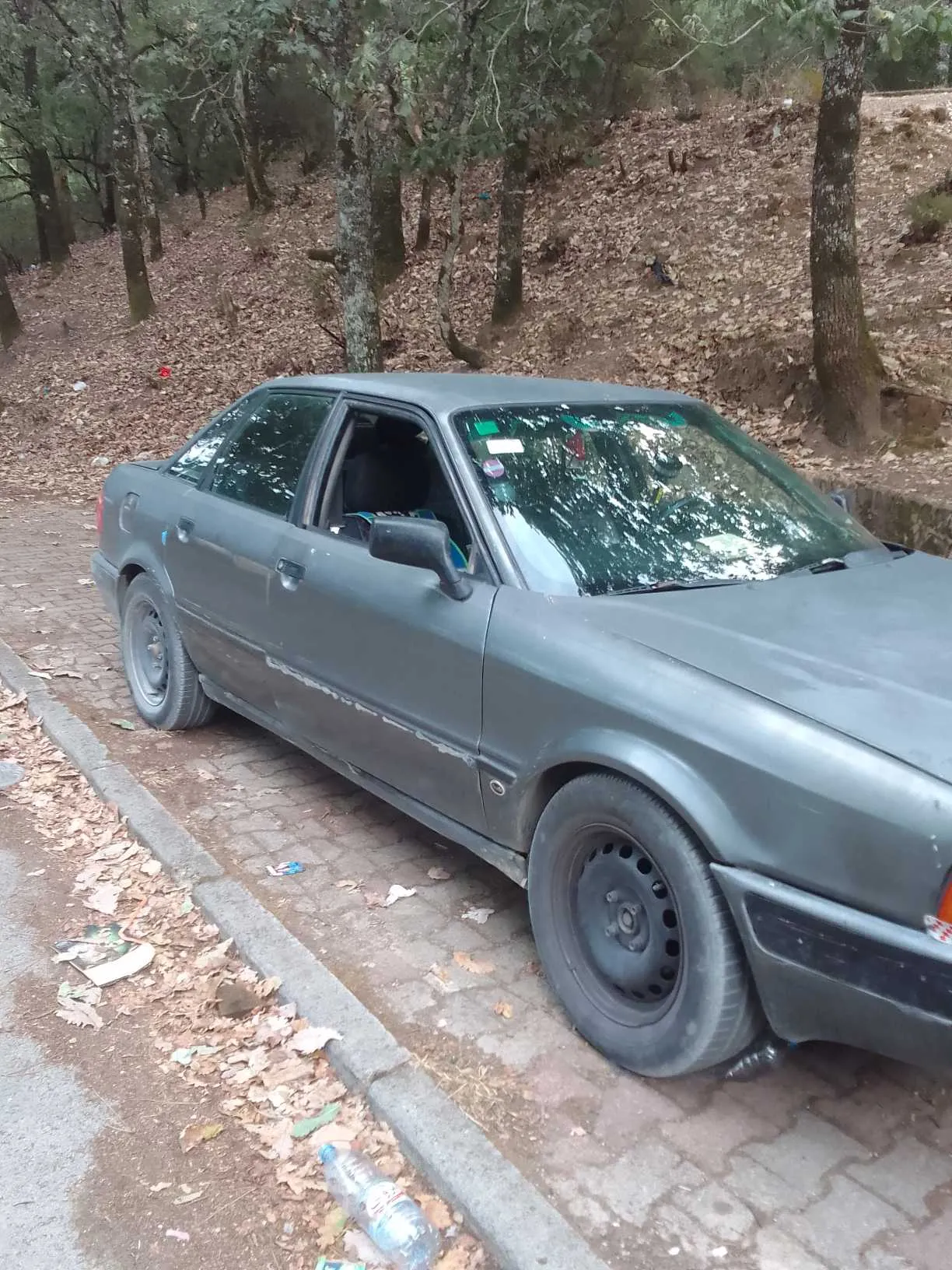 Audi 80 B4 TEL : 98675472