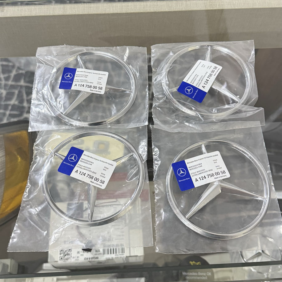 Logo Av /Ar Mercedes-benz