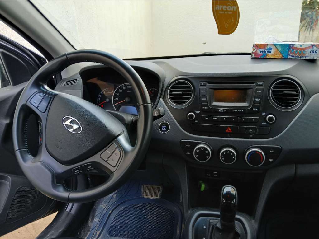 Hyundai i10 2019 bva 1ere main 147.000 km