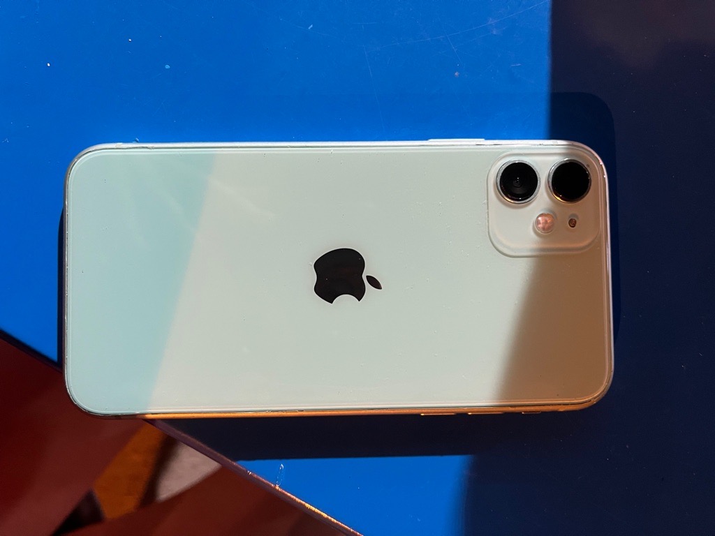 iPhone 11 128Go