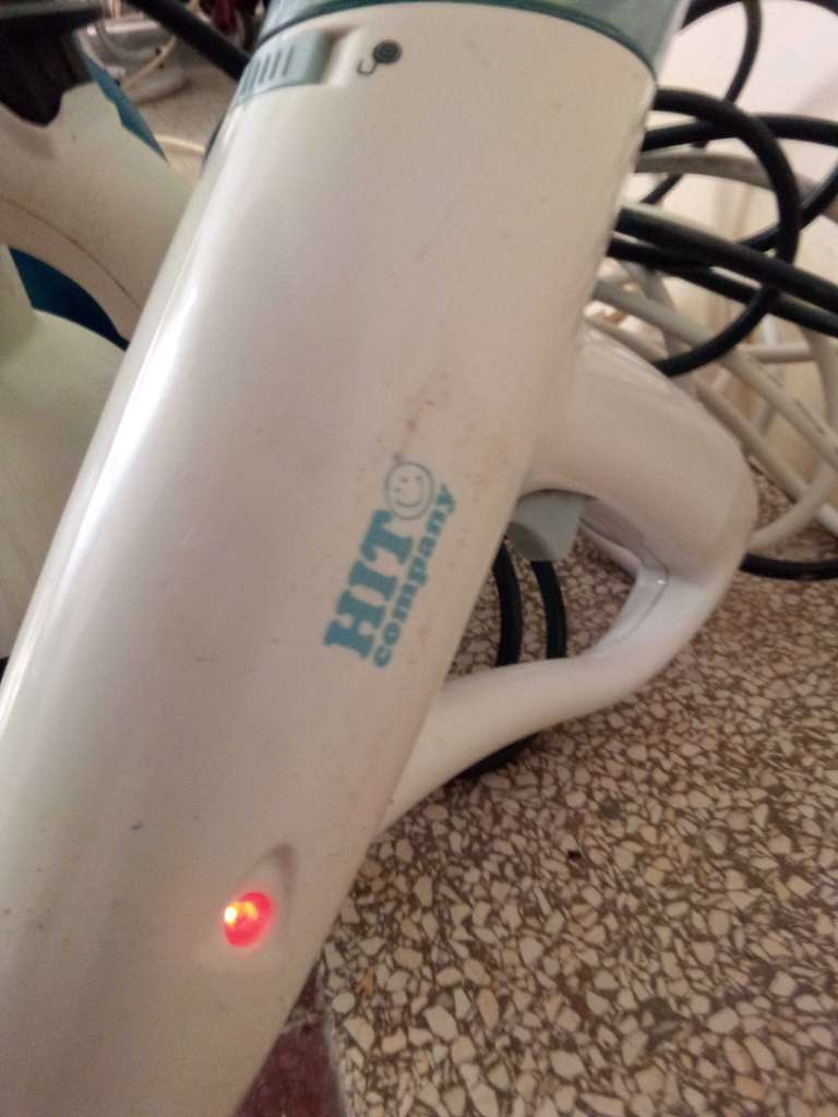 Venant d'Allemagne 3 nettoyeurs vapeur